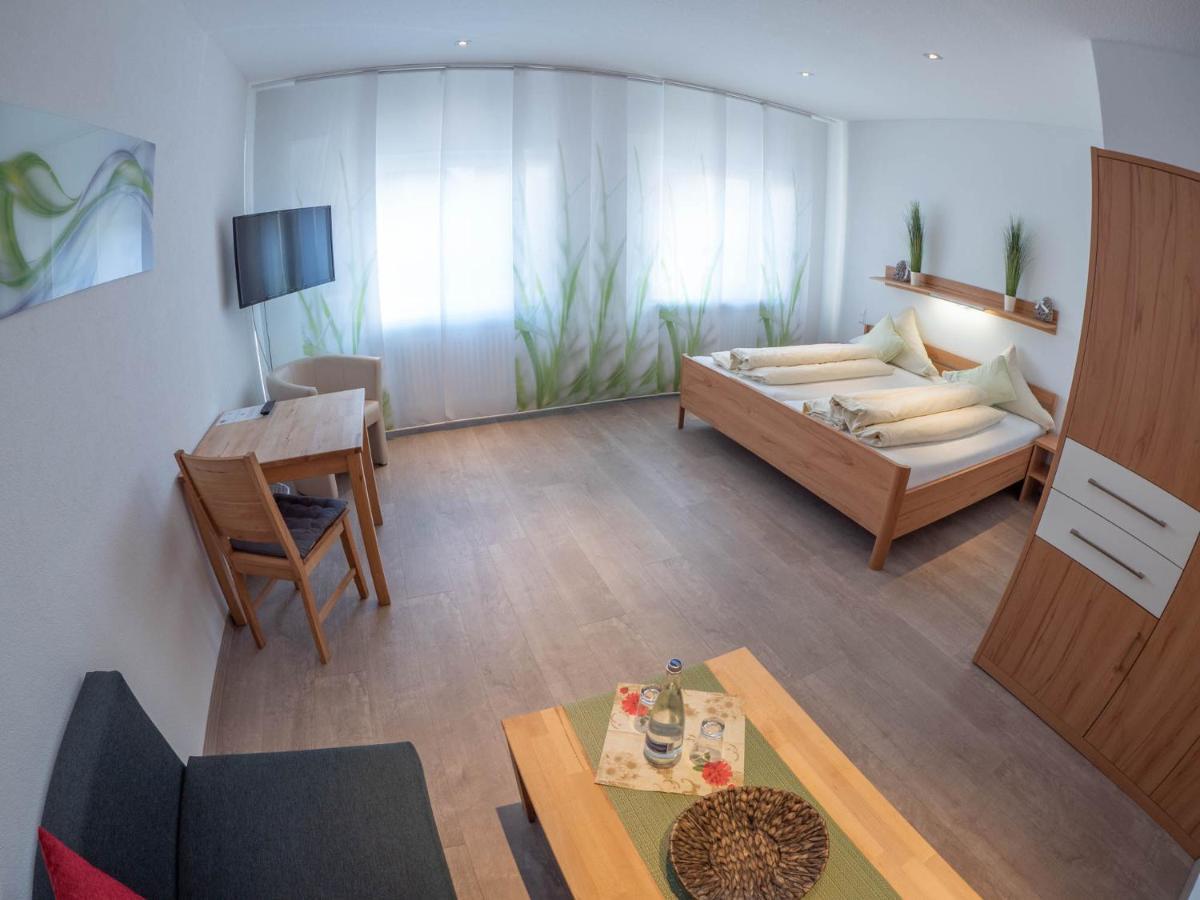Hotel - Restaurant - Metzgerei Sonne Loffenau ภายนอก รูปภาพ